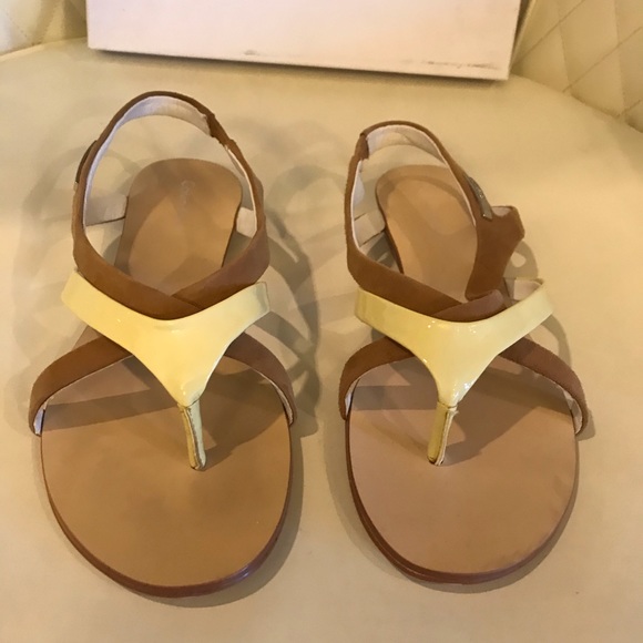 NEW Calvin Klein Sandles - Picture 2 of 10